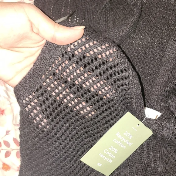 Elegant Black Knit Dress - Picture 8 of 8